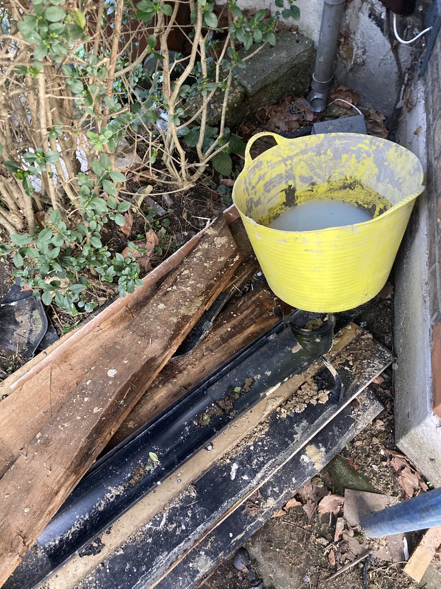 maureenyounger's tweet photo. You’ve established she hasn’t got building control permission @wfcouncil nor permission from @ClarionSupport but I note neither of you have told her to stop till she does. Why is that exactly? Surely you don’t condone people breaking YOUR rules? @stellacreasy #damagedproperty https://t.co/U9k3aZY5Ys