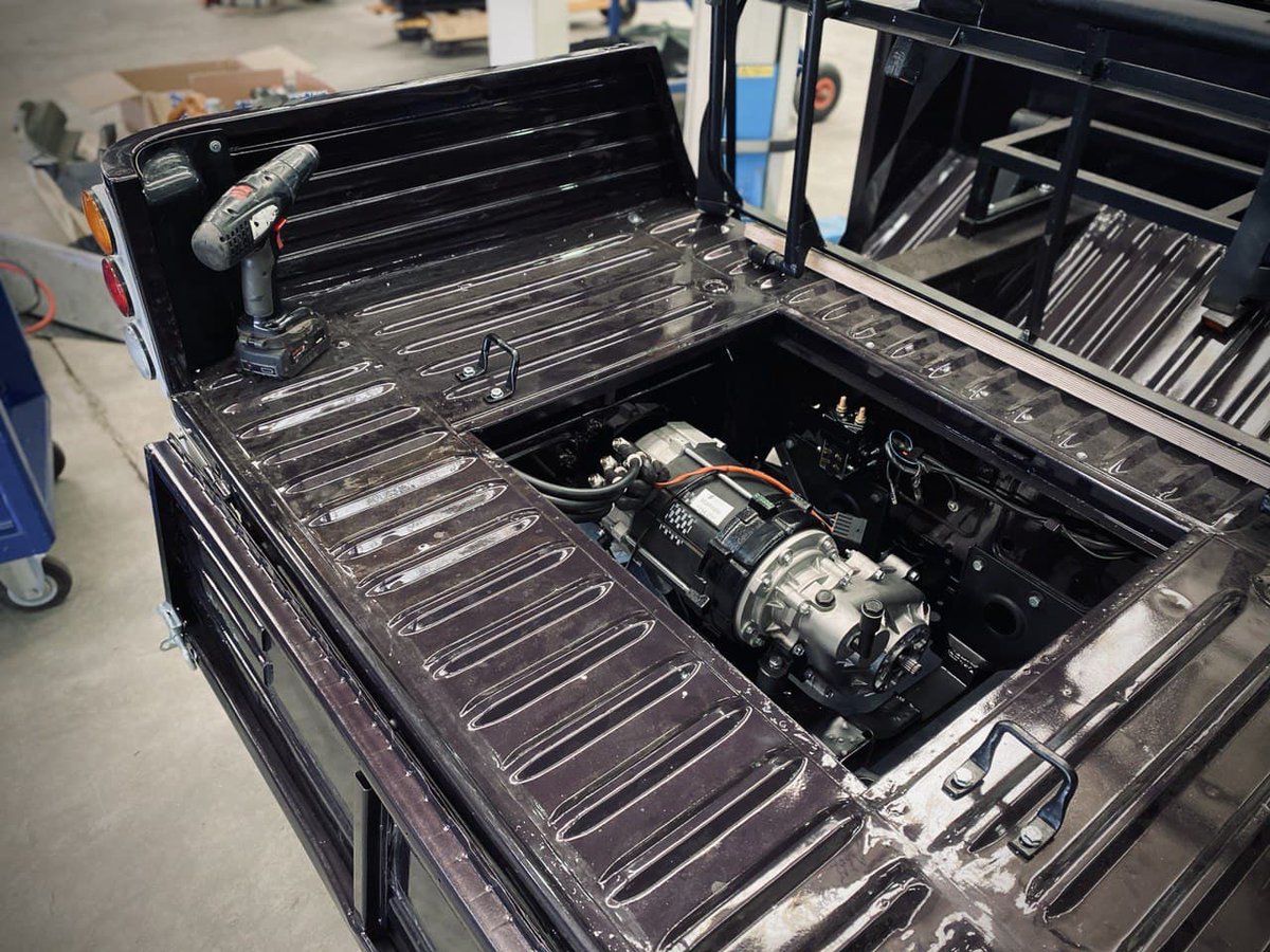 New electric motor for #Calessino! 👈⚡️

#apecalessino #piaggio #eletriccalessino #newtron #retrofit #newtronengineering #engine #Powertrain #electricmotor