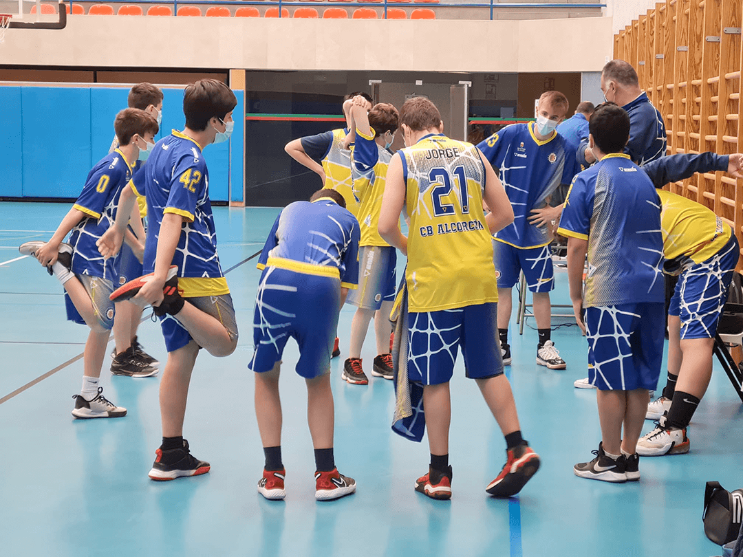 cbalcorcon's tweet photo. Crónica Infantil Azul frente a @villadearanjuez 

Buen partido chicos. ¡Enhorabuena!

https://t.co/hyy1ASFWAy

#cba #cbbalcorcon #baloncestoalcorcon #deportesalcorcon #somosCBA #desde1989 #somosAlcorcon #baloncesto #basket #alcorcon #fbm #infantilazul https://t.co/zJ8WI89czN
