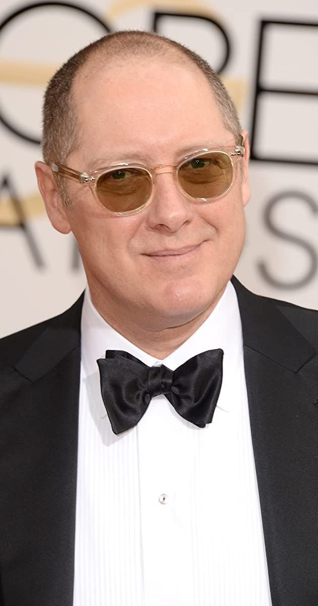 -. James Spader as RAYMOND REDDINGTON!YOU think I forgot?? Of course not. James Spader who plays the Raymond REDDINGTON on the Blacklist Is another fan favourite. And we all love him for his charisma and skill.