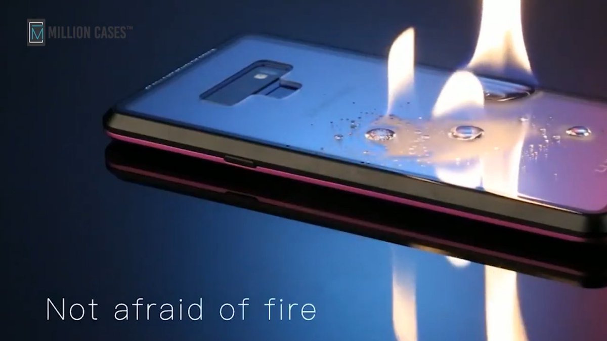 dopetechfever's tweet photo. The FireProof Phone Case! https://t.co/lW3cd6Up5c
.
.
.
.
.
.
#fireproofcase #phonecases #fireproofcases #AirPods #Mi11Ultra #Waterproof #millioncases @millioncases https://t.co/QbP7TYvfyq