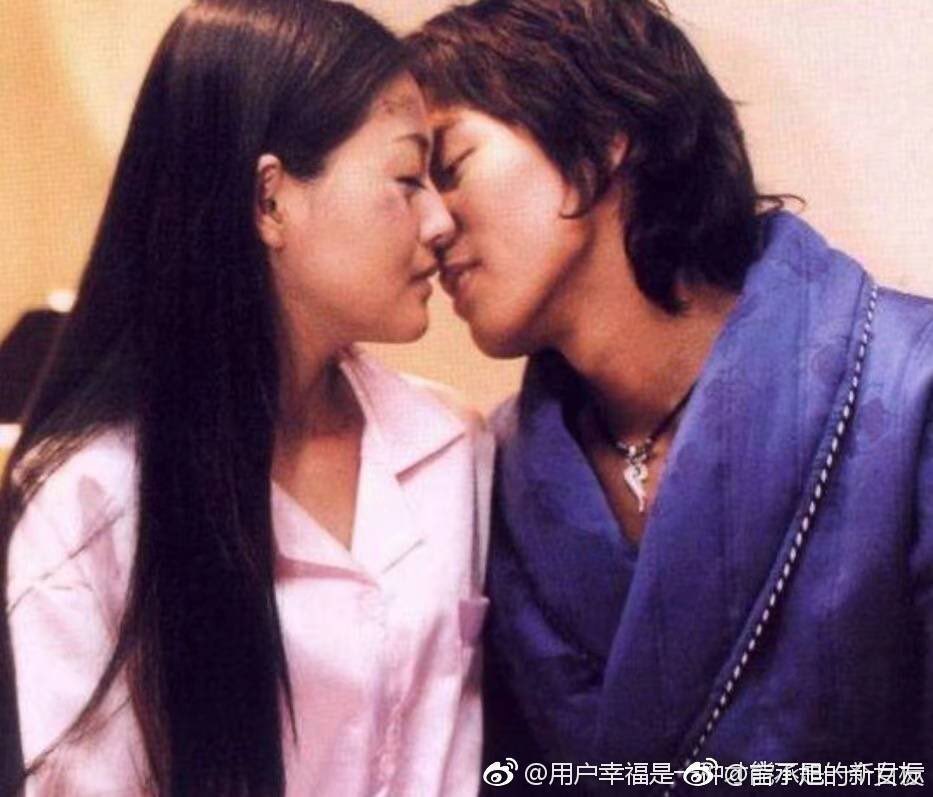 okay last BUT NOT the least, here's a picture of Mom and Dad kissed. first photo: didn't see this in the drama itself but my heart can't take the giddiness i feel.Accckkok, this is the end of  #20YearsOfMeteorGarden thread. Thank you everyone who join and celebrate w/ us. 