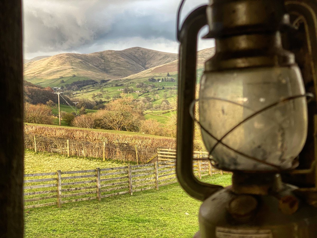 The view from the little lambing shed #landscapephotography #view #shepherdess #shed #farm #howgills 🐑🐑🐑☀️🐑🐑🐑🐑