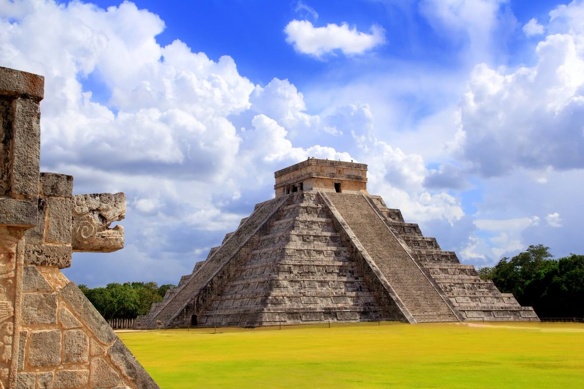 imalonetogether's tweet photo. Prague, Czech Republic to Cancun, Mexico for only €332 roundtrip https://t.co/LYFCWLNBu8 https://t.co/UxQXSZy1Ie