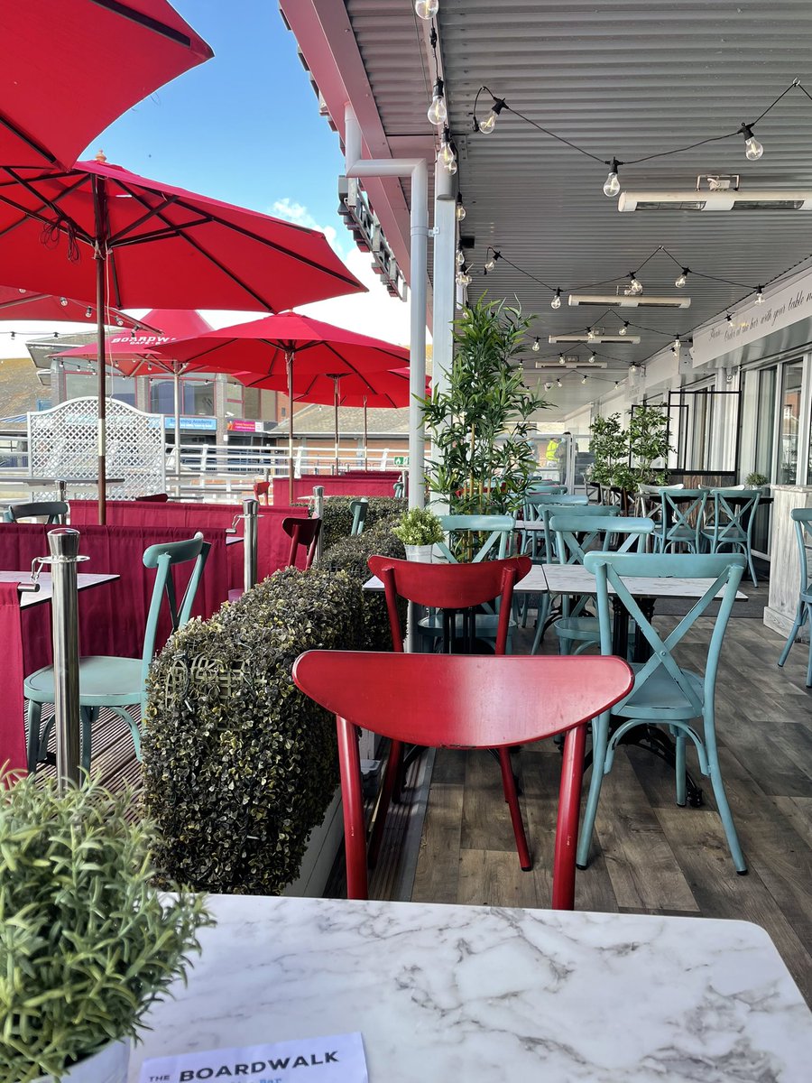 rachelsloane01's tweet image. And so life returns to a bit more normality! @VisitFelixstowe #easinglockdown