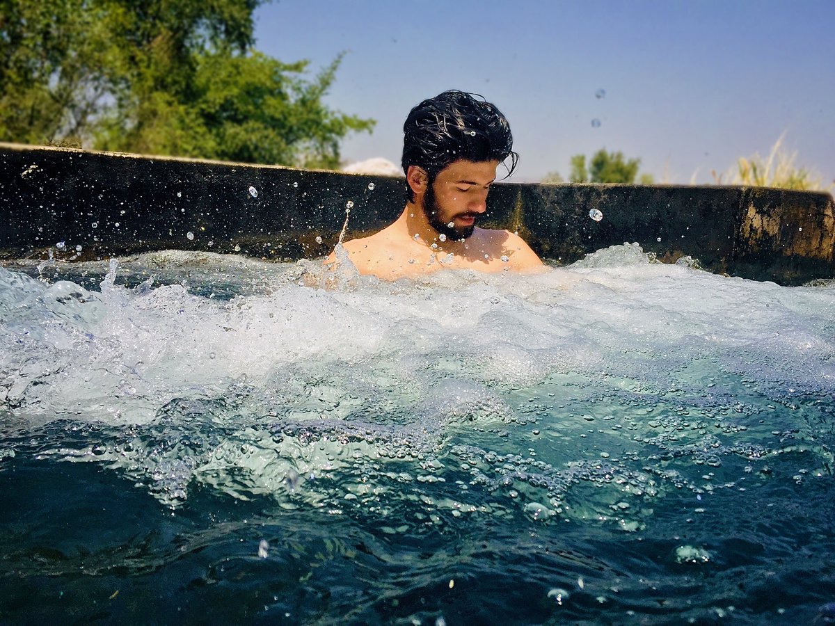 owaissniazii's tweet photo. Every summer has a story ♥
#SummerOf2021 #wellcomesummer https://t.co/TR5RfgUNhq