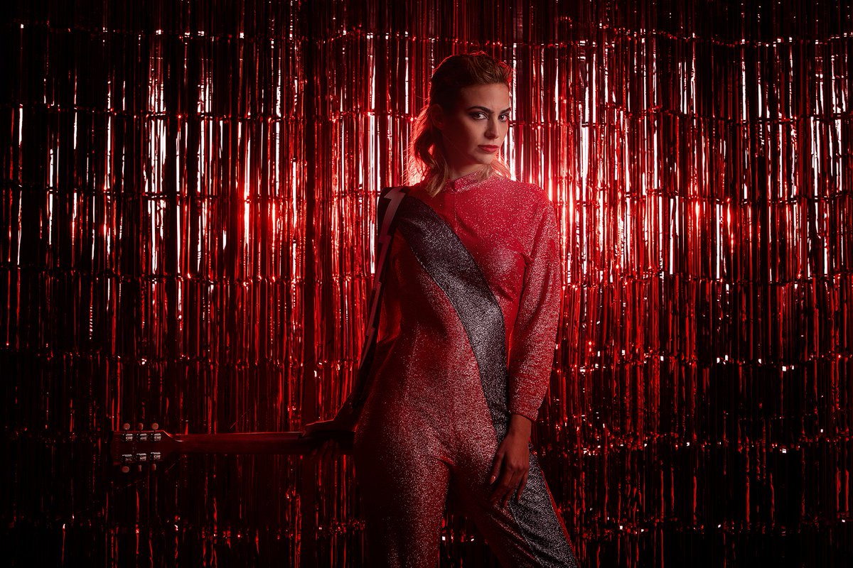 Es un honor volver a sonar en #180GradosR3 de <a href="/radio3_rne/">Radio 3</a> de la mano de <a href="/VirginiaDiazR3/">Virginia Díaz</a>! Aquí os dejo el podcast del jueves pasado en el que dio el pistoletazo de salida de ''#finale '' (16:19) rtve.es/alacarta/audio…