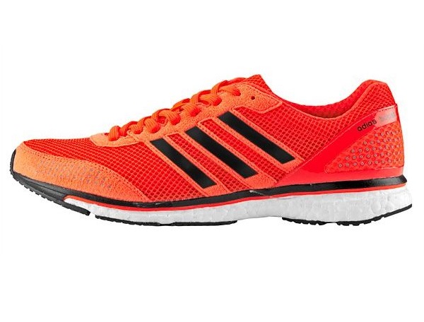 Kimetto wore the Adidas Adizero Adios Boost, a 235 g racing flat using Adidas Boost foam (TPU). Research suggests a ~1.0% benefit in running economy over other foams available at the time:  https://www.tandfonline.com/doi/abs/10.1080/19424280.2014.918184?journalCode=tfws20 (3/13)