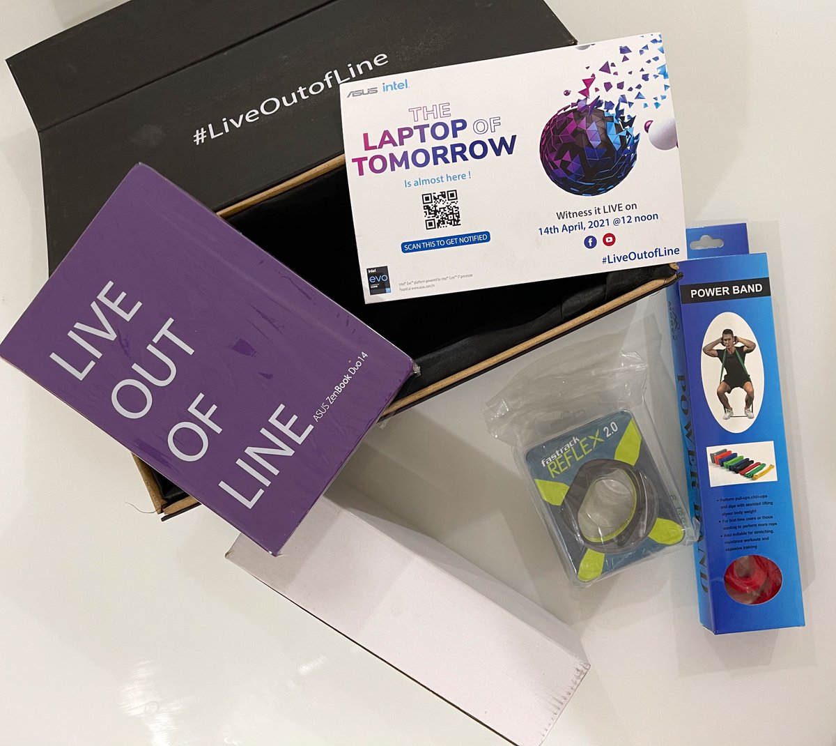 sandeep9sarma's tweet photo. Asus is teasing the launch of their #AsusZenbookDuo with this invite #LiveOutofLine
Launching tomorrow in India #revatlas https://t.co/F39oakyIgp