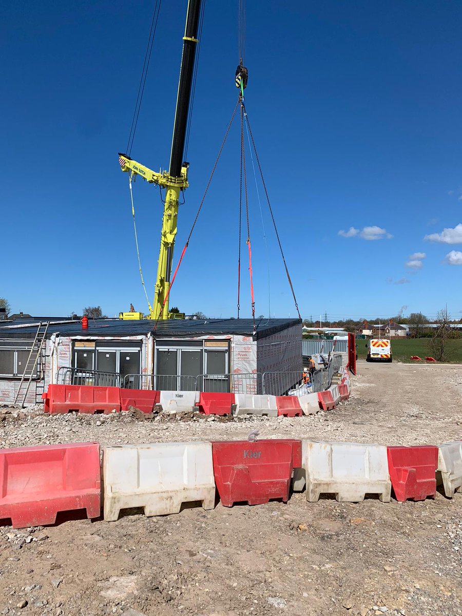 The weather played ball as we delivered the modular units for a new Community Hub at #Queensferry Campus in #Deeside – with a helping hand from @JohnSutchCranes 🏗 

We're pleased to be working alongside our client <a href="/kierconstruct/">Kier Construction</a> and <a href="/FlintshireCC/">Cyngor Sir y Fflint / Flintshire County Council</a>. 

#makeitmodular