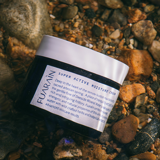It's natural to think of water when you hear the word 'hydration' &amp; hydrating your skin means increasing its water content. ⁠Clinically tested for the ultimate hydration, our Fuaraìn Moisture Cream is made in small batches with Deeside Mineral Water for hydrated, radiant skin.