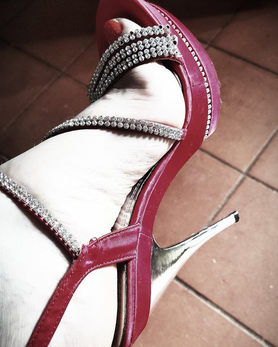 #jessicarizzo #amo i #tacchi a #spillo #love #Shoes #amour  #pied #foot #fetichistes #fetishphotography