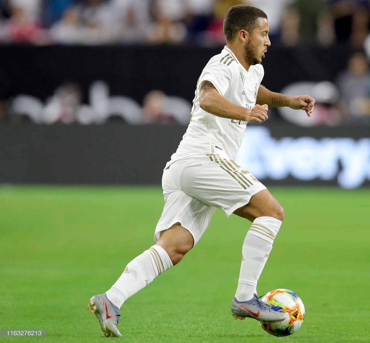 -AdditionDespite Hazard winning, I could never forget the great consistency Higuain has shown over the years. His great physique shows that he has been the man off the pitch week after week. However, Hazard in his prime has to be considered one of the GOATS of our generation.