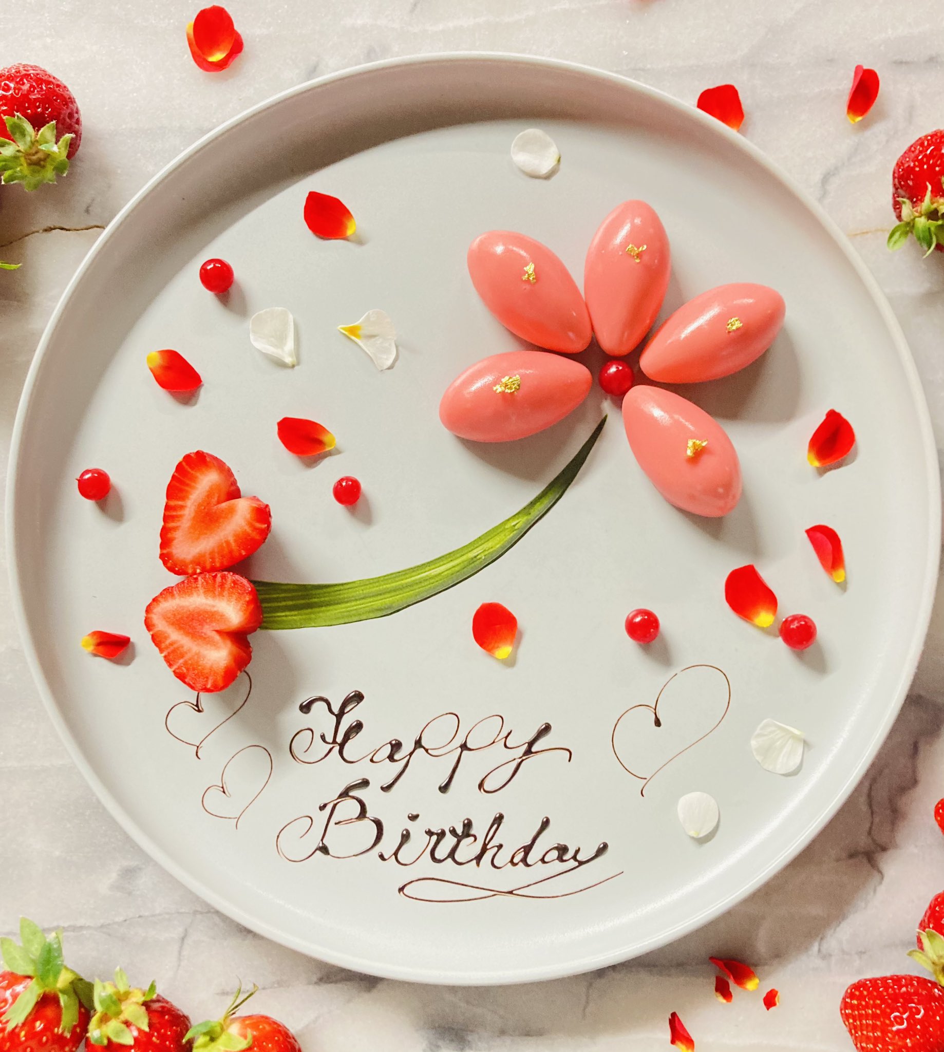 Yuta Isaka Anniversary お花プレート アニバーサリー 誕生日 チョコペン バースデープレート アニバーサリープレート デセール Happybirthday デザート Chocolate Flower Anniversary Art Pastrychef Pastry Patissier Dessert