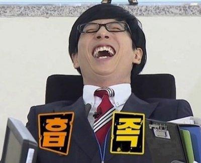 ___BACKSUP's tweet photo. 방방콘 너무 기대되는 것...😚🤍 https://t.co/Hnycl7y3kp