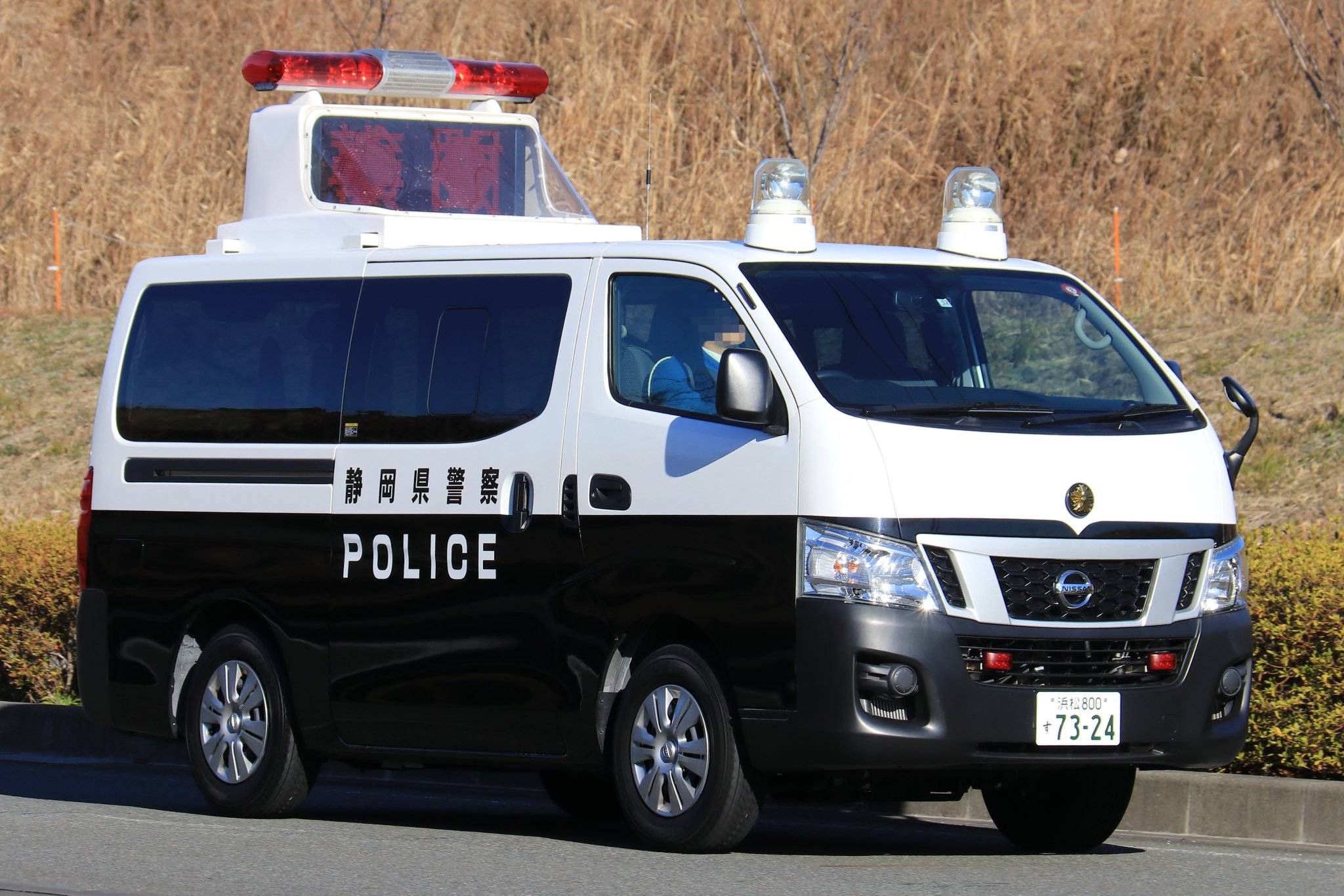 LV-N大都会01 日産 キャラバン 救急車（渋谷病院）大都会