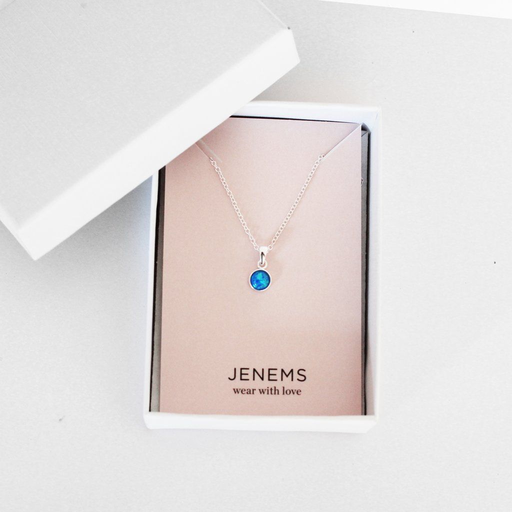 Jenems_'s tweet image. BACK IN STOCK but not for long! Here’s just a few of our 925 sterling silver necklaces that are back! Free worldwide shipping with code: SHIPPING 🌎 ✨ jenems.com/collections/st…