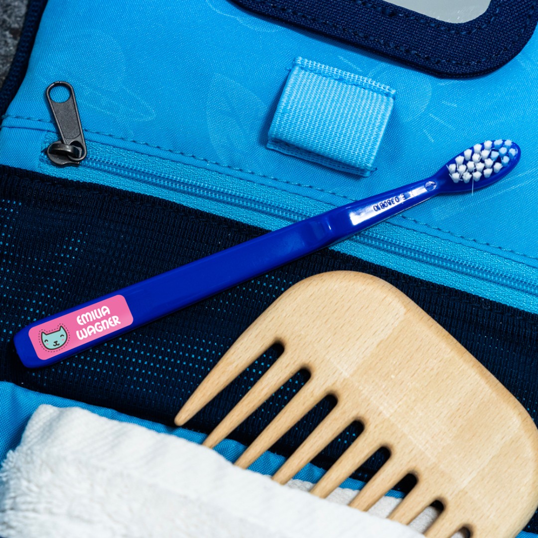 StickerKidUSA's tweet image. Mini labels fit everywhere!💙StickerKid.com
.
.
#neat #getorganized #labels #summercamp #parenting #dadsofinstagram #momsofinstagram #lifestyle #family #instamood #kids #labellove #namelabels #community #instafood