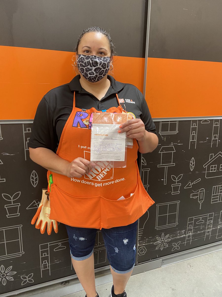 Congratulations Margarita, Service Dept Associate of the month!! Thank you for driving our online business and providing outstanding customer service!! @RamonEstevez12 <a href="/Eduardothd6357/">Eduardo Chaves</a> <a href="/garydemarinis/">Gary DeMarinis</a> <a href="/CrickettSurls/">Crickett Surls</a>