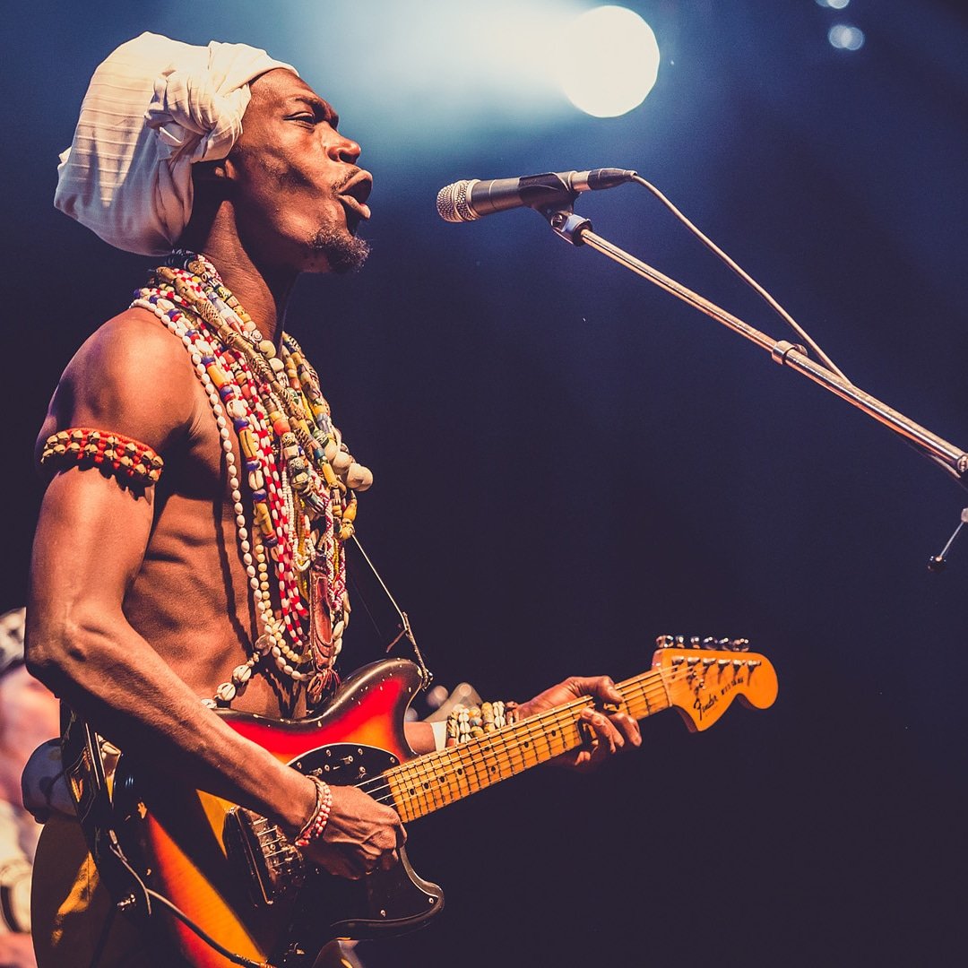 IFTogo's tweet image. Peter Solo dit qu'à 228 likes et 70 RT sur la photo, il sera en concert en juin prochain à Lomé pour une bonne cause. On lui montre que c'est possible ? #team228 #tgtwittos