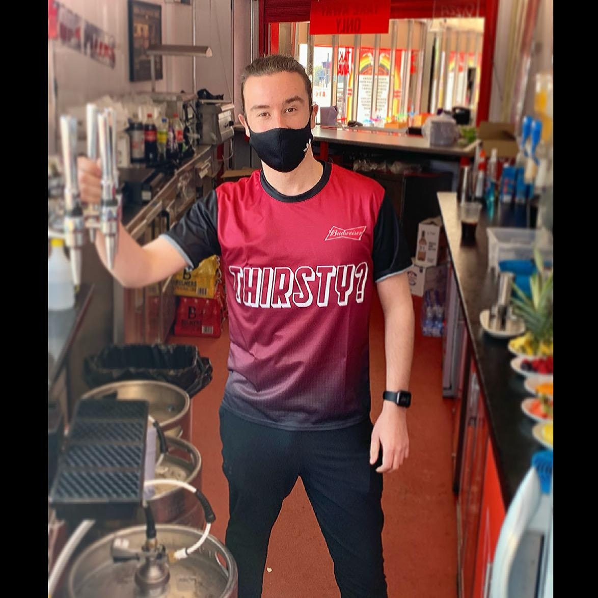 It's A Thirsty Vibe Here At TeddyTs Budweiser Corner!!
<a href="/BudweiserUK/">Budweiser UK</a> 
#TakeAways 🍻