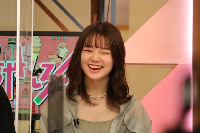 Tweets Populaires福島美少女図鑑 公式 11 Whotwi Analyse Graphique Twitter