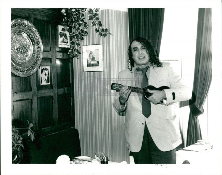 Happy Birthday TINY TIM (1932-1996) 