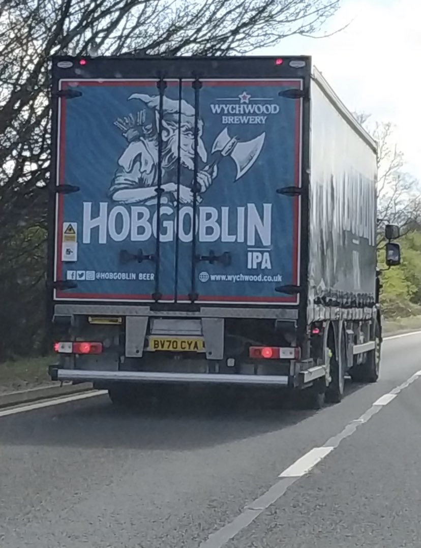 You know things are going the right way when you see the <a href="/HobgoblinBeer/">Hobgoblin</a> delivery truck out,  do you have my address still 👌🏼🍺🍺🍺🍺🍺🍺🍺#beer #hobgoblin #ipa #goblineer #drink #worldsbest #love #lorry #keepontruckin