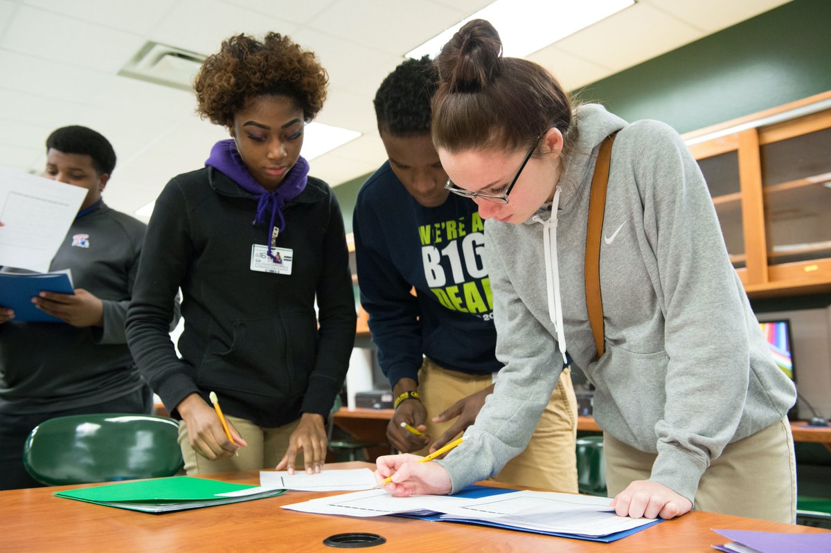 When teachers include activities and assignments that require self-direction and self-monitoring, students are able to take ownership of their learning. Consider building in longer-term projects that require student investment at each and every stage. #learning