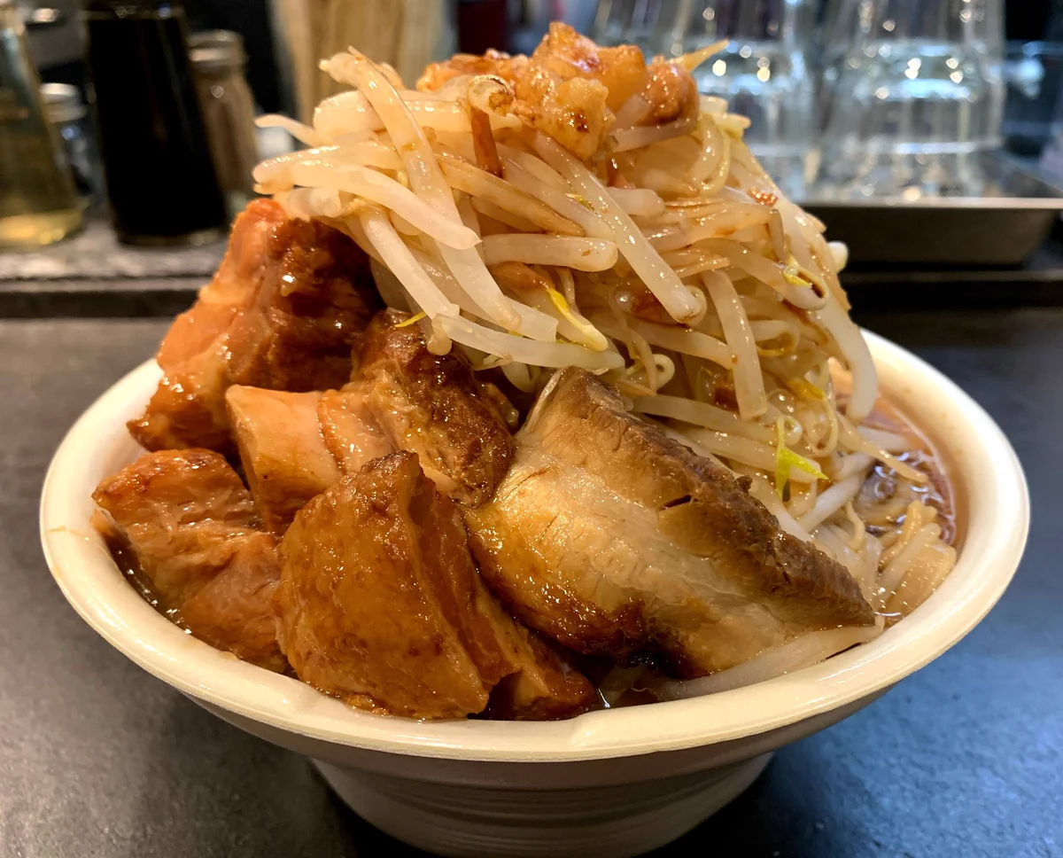 最も贅沢な1000円の使い方！24時間食べられるラーメンレシピ！