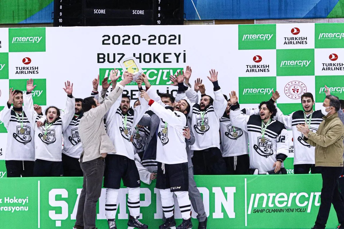 Congrats to <a href="/BuzBeykoz/">Buz Beykoz 🏒</a>, confirming the title in <a href="/TBHForgtr/">Buz Hokeyi Federasyonu</a> Turkish Super Lig! #hockey #buzhokeyi #IntercitySuperLig
League awards:
Best Goalkeeper: Saveli Voronov
Best Defender: Yusuf Kenan Kars
Best Forward: Konstantin Kuchkin
All stats on eurohockey: bit.ly/3mDz35j