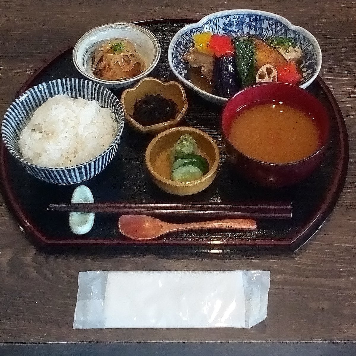 旬菜喰切 誠月 Seigetu Twitter