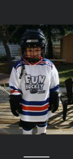 ReginaMonarchs's tweet photo. Happy 15th Birthday to Monarchs forward Connor Adams today! #CDust Enjoy your snowy day! #AprilinSask #SAAHL #U15 https://t.co/al5Ii6SKAK