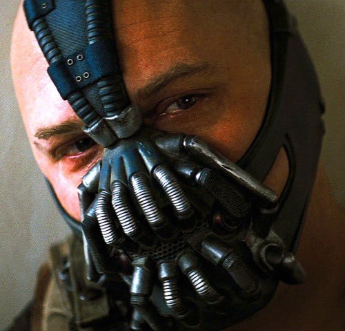 TaoOfMat's tweet photo. Some people will argue “but if I wear a mask, people won’t know what I’m feeling and I won’t be able to communicate the various nuances of my personality” as if Tom Hardy in the 2010’s never existed. https://t.co/VRwchBBhvg