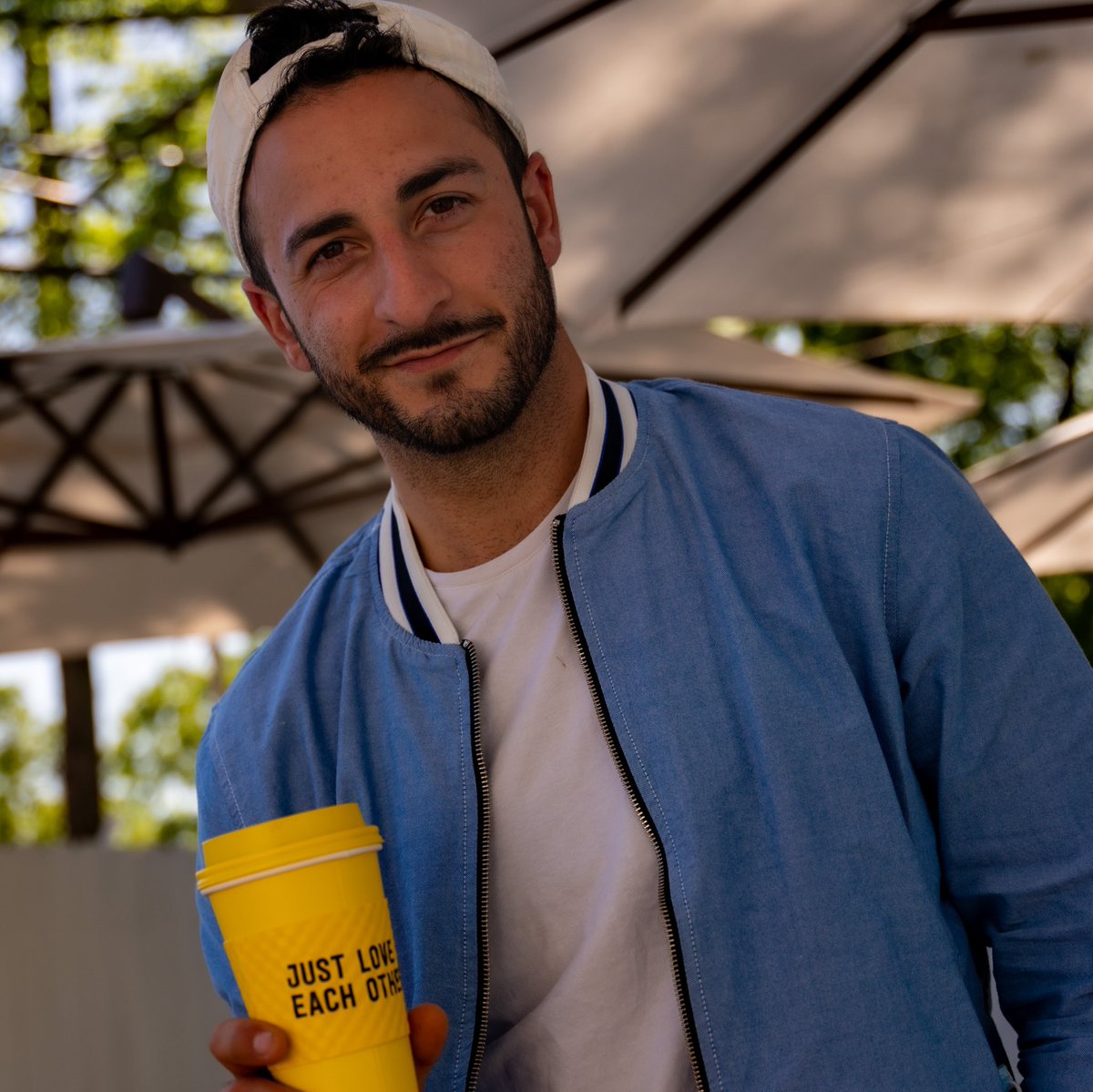 #coffeeportraits it was a pleasure to spend a couple hours with @JonahJavad at  last week. Jonah, Dallas and @wfaa are lucky to have you and I am bettered by the knowing of you.  Let’s do it again soon. #sonyalpha #a7riii #sigma2470art #gratitude