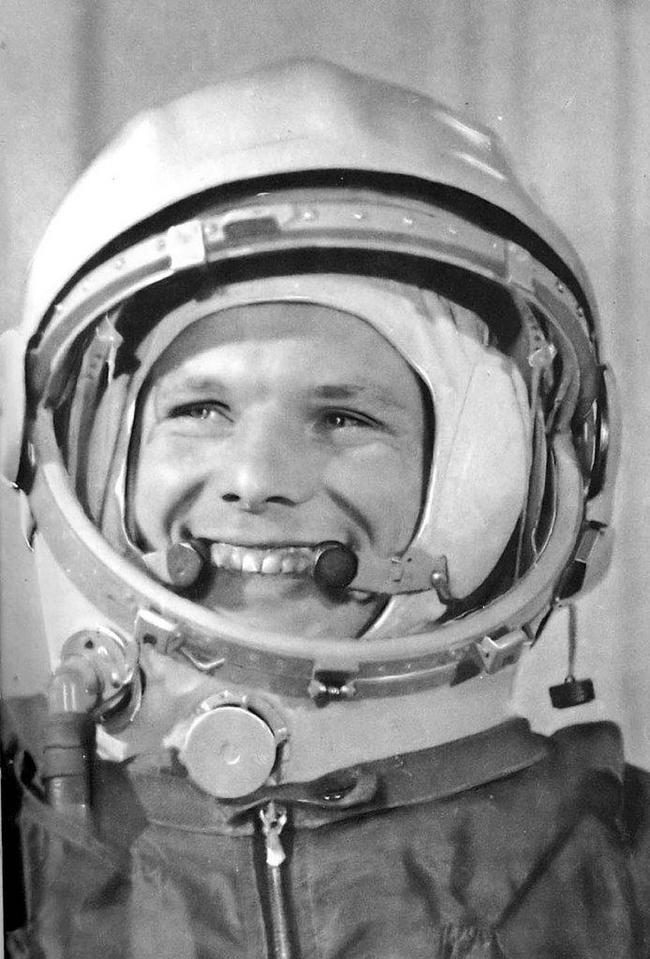 Русский парень Великой страны!
108 минут навсегда вписаны в историю человечества 12 апреля 1961 года.