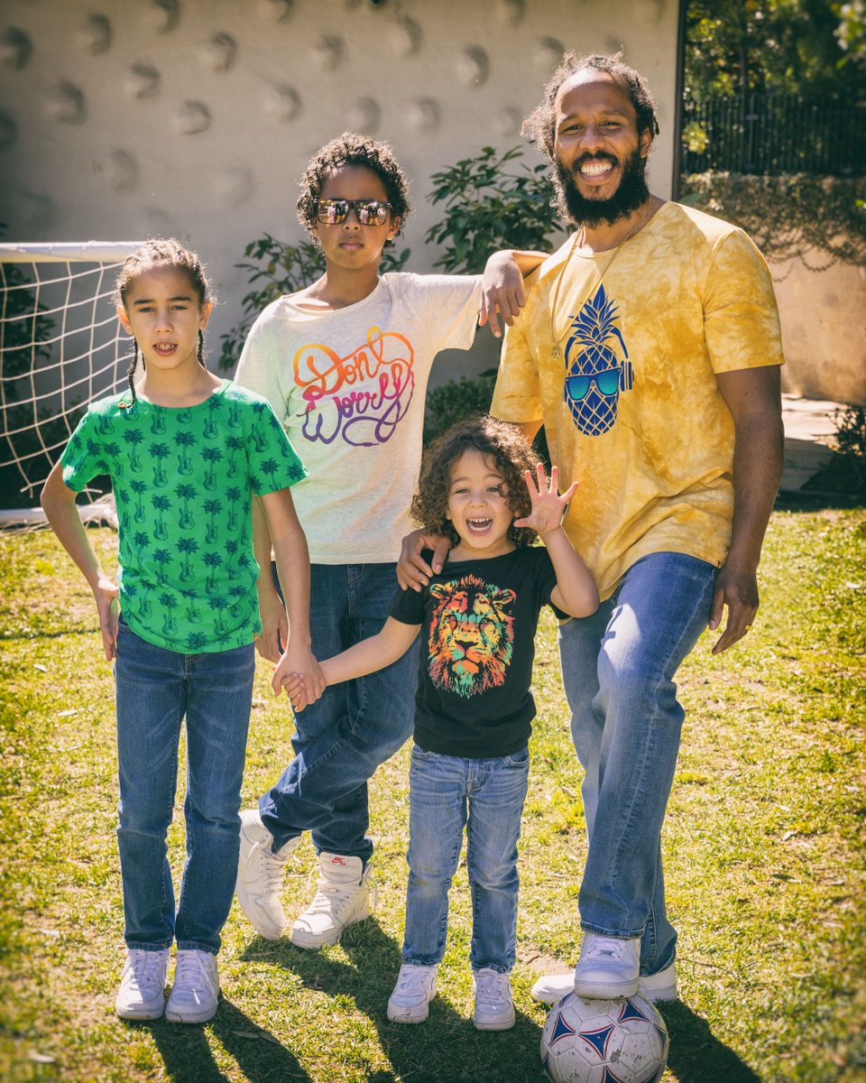 tuffgongww's tweet photo. Gearing up for our @ziggymarley x @appaman x @nordstrom kids clothing launch this Wed! Join us April 14 (3pm PT) here on TW for a special video kickoff ft. some storytelling + music from our latest #MoreFamilyTime album. We'll see you then! ππβ€οΈ #ziggymarley #appaman #nordstrom https://t.co/lnaYKWchTw