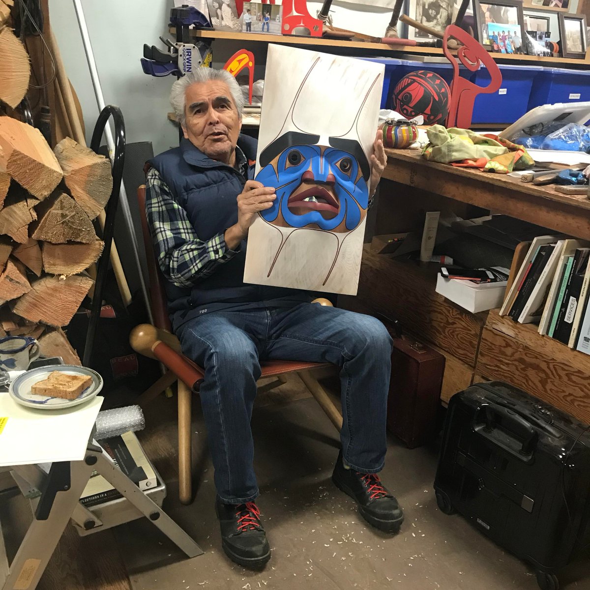 Ses Saunders is one of the youngest recipients of the YVR Art Foundation Youth Artist Scholarship. Ses has been working under the guidance of renowned Haida artist Robert Davidson (see Robert holding this piece below).⁠
⁠
Emerging from the Mountaintops by Ses Saunders (Nuxalk).
