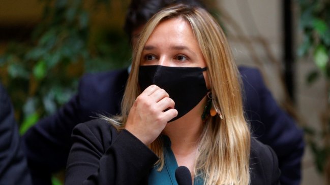 Imprescriptibilidad de delitos sexuales no logró apoyo unánime por abstención de "Pepa" Hoffmann #CooperativaEnCasa bit.ly/3mEr4ok