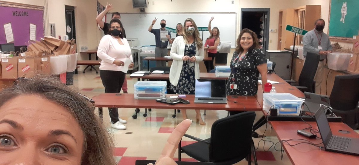 CCISDIT's tweet photo. @CCISDIT  hard at work! Prepping for #ccisdmmf Makerspaces. #getyourtechon #techdiscovered #ccisd We 💗 what we do! https://t.co/twGw57XN2U