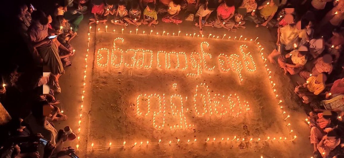 HsuChiKo1's tweet photo. Monywa: Candlelit Night Protest by Residents from nearby Villages against dictatorship. #WhatsHappeningInMyanmar #Apr12Coup https://t.co/jAjNKhJUT4