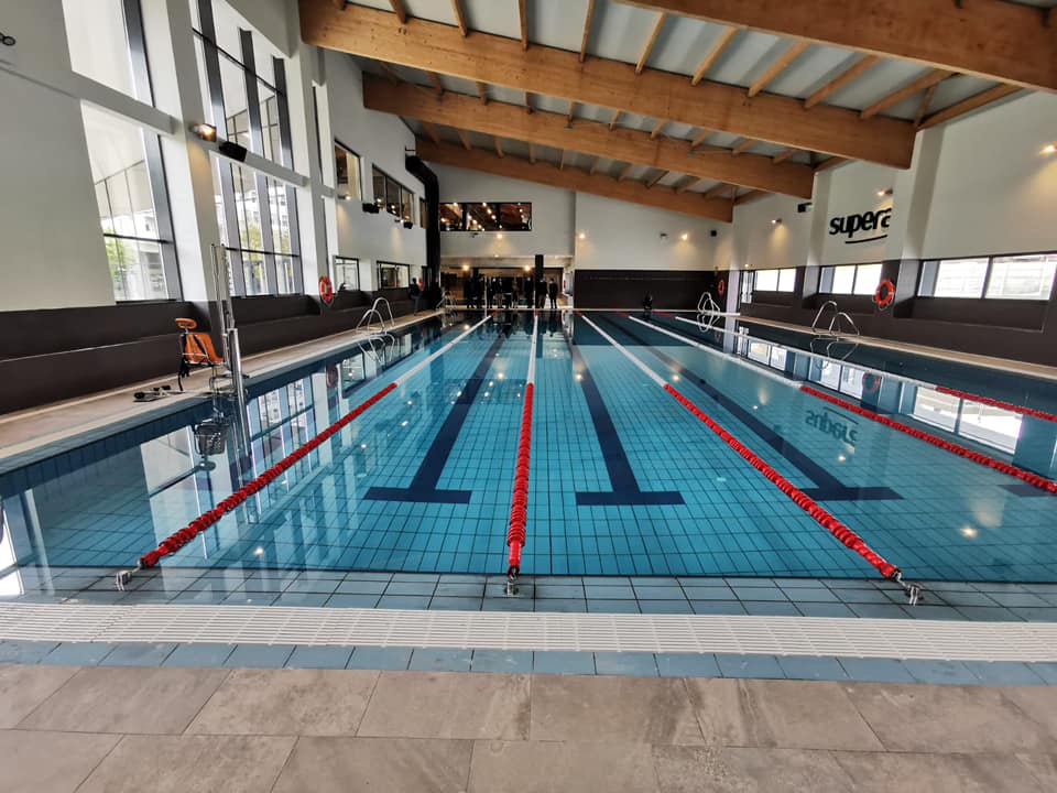 dores_meira's tweet photo. Este domingo foi dado um passo fundamental para a melhoria da oferta de instalações para uma prática desportiva ainda mais saudável no nosso concelho com a inauguração do Complexo Desportivo Municipal Supera Setúbal. https://t.co/VI4zK0dQzH