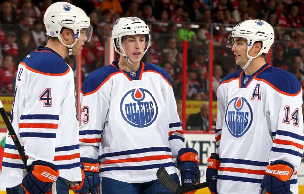 Happy 28th birthday to Ryan Nugent-Hopkins. 