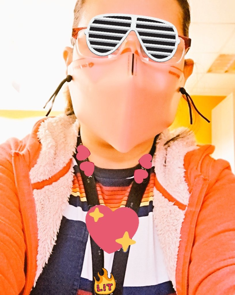 GenStew49's tweet photo. Me at Dayane's Zweb Live later. LOL! ๐คญ
#Mellos #exrosmello #rosmello #DayaneMello #ZwebTV #Zweb https://t.co/4xj4z5pg41