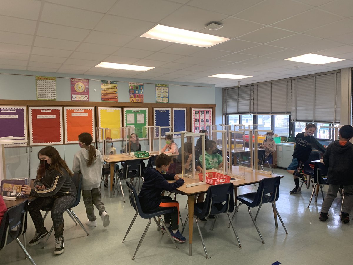 Mrs. Hoinas Fourth Graders tweet media