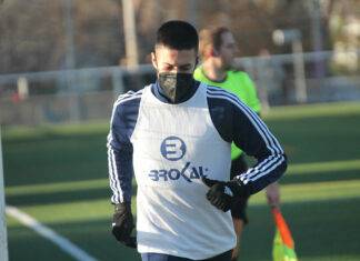 🚨 #ULTIMAHORA | ¡Primera denuncia por ALIENACIÓN INDEBIDA de las fases!

➡️ La lleva a cabo la <a href="/adparla/">Agrupación Deportiva Parla</a>  sobre el <a href="/2021FE/">FE FC</a> .

✏️ <a href="/dominguezvd/">Dani Domínguez Valen</a>.

▶️ elgoldemadriz.com/parla-reclama-…