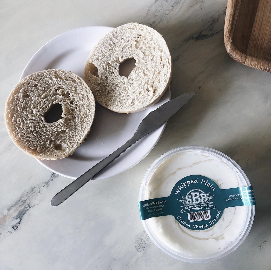 @mrfoodyee knows how to start the day off right! It's Bagel Time!

#bagels #bagel #seattlebagel #seattle #bageltime #foodie #eatlocal #pnw