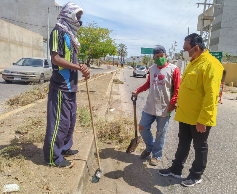FranciscoGpsuv's tweet photo. #RebeldíaBicentenaria Apegados al objetivo de la @MVzlaBella y Plan 200 Carabobo continuamos con el Plan de Saneamiento Ambiental "Mariño Vive por Ti" en la Av. Raúl Leoni y otras vías de la ciudad para ofrecer espacios limpios a nuestro #PuebloComunicadorRebelde https://t.co/9SfgLQHWQg