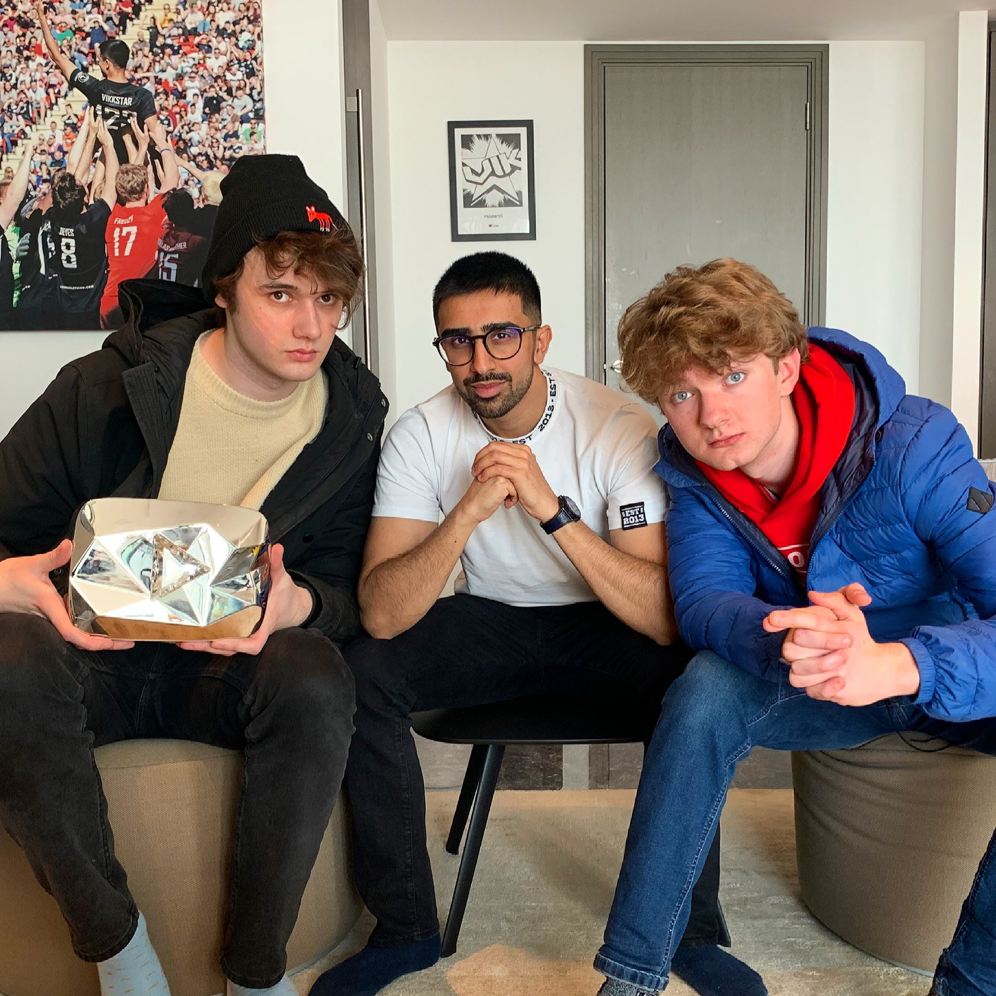 Vikkstar ★ on Twitter "Tough.…