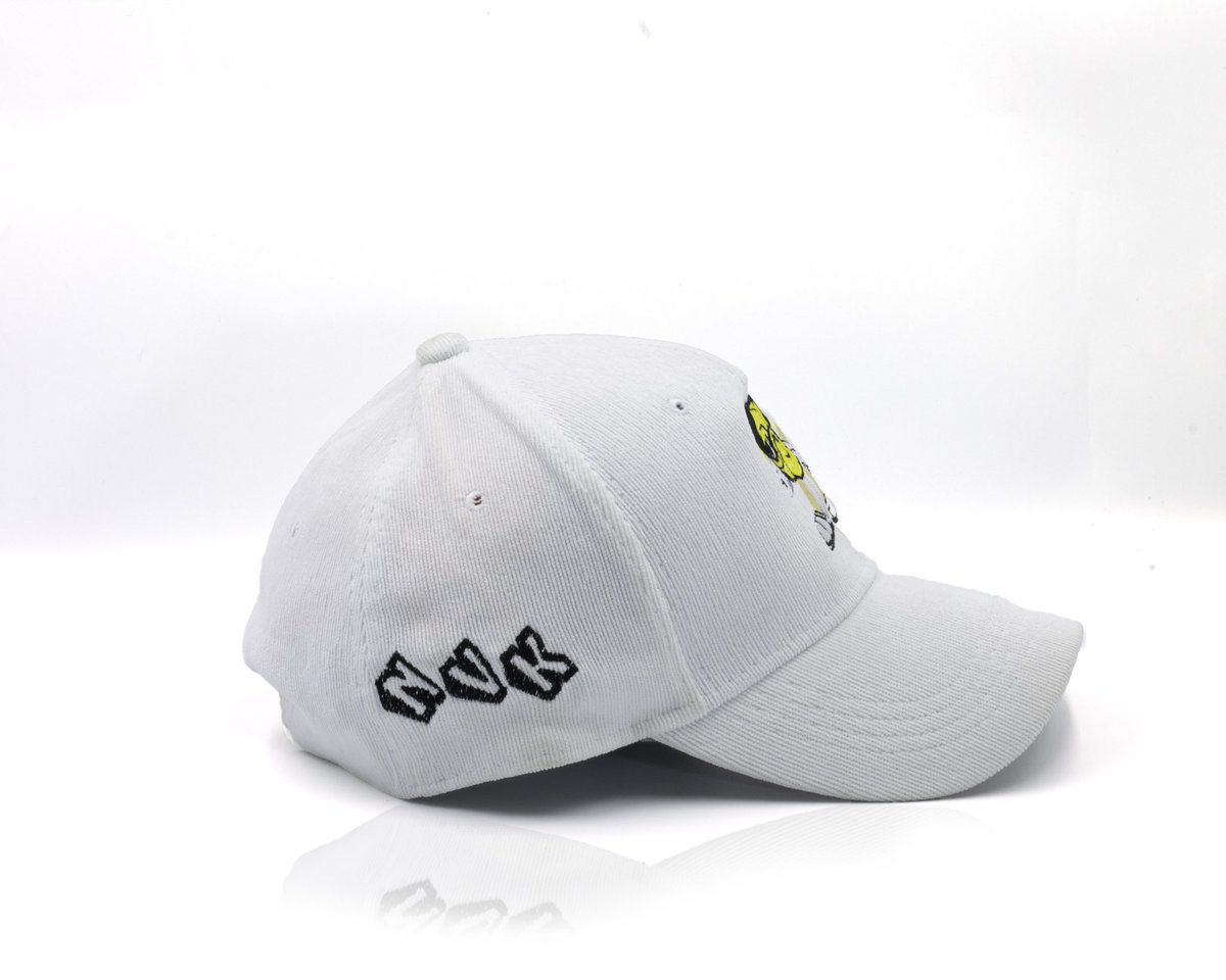 novak_co's tweet photo. •HAPPY NVKAPS 🧢 VINTAGE 
available ready in stock ✅ get yours now😀 https://t.co/Bhumn8gE2E